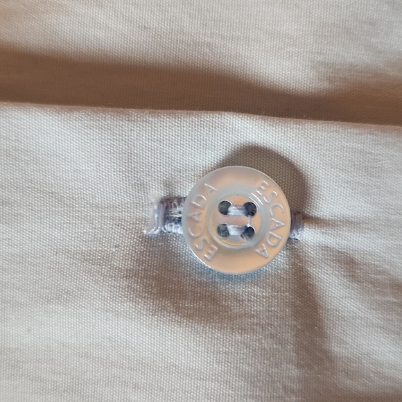 Escada blouse - Picture 5 of 7